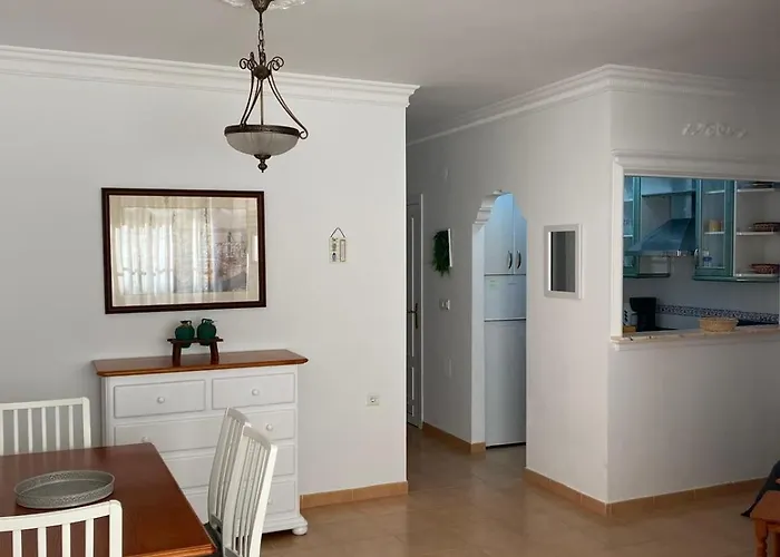 Acogedor Playa Torrecilla Apartment Nerja